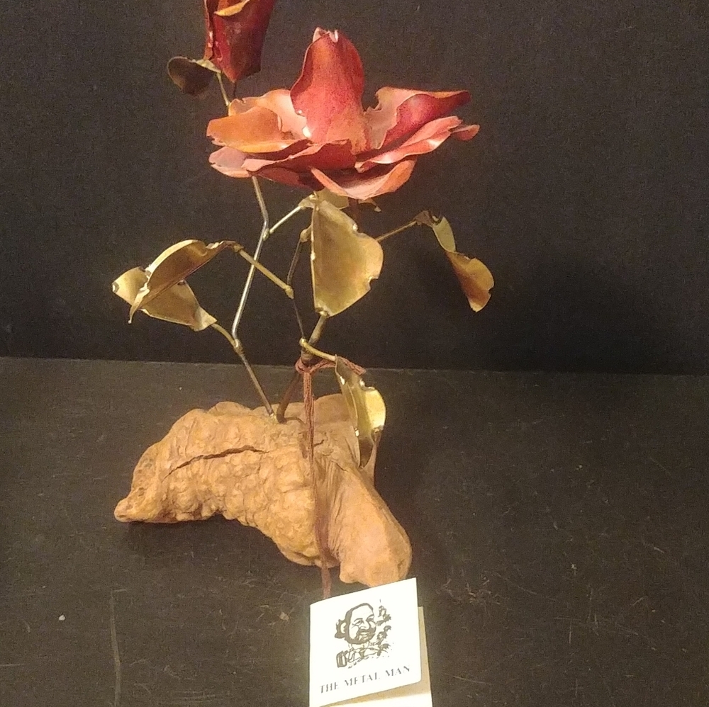 VTG 80s METAL ROSES ON MANZANITA WOOD HAND CRAFTED